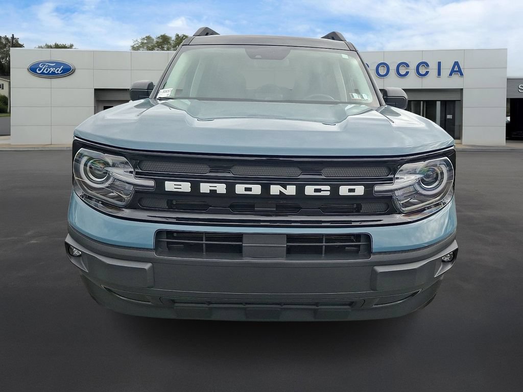 Certified 2023 Ford Bronco Sport Outer Banks w/ Tech Package AWD/4WD image 2