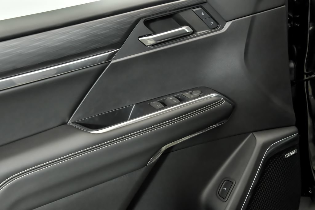 New 2027 GMC Acadia Elevation w/ Black Edition AWD/4WD image 5