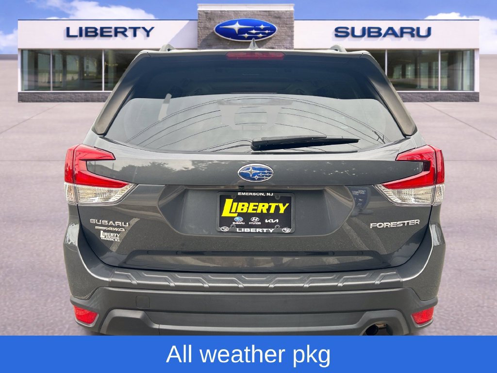 Certified 2023 Subaru Forester Premium AWD/4WD image 7