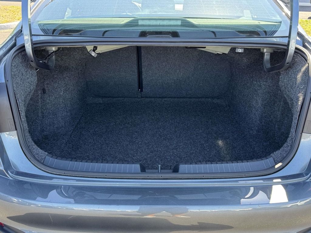 Used 2025 Volkswagen Jetta Sport FWD image 15