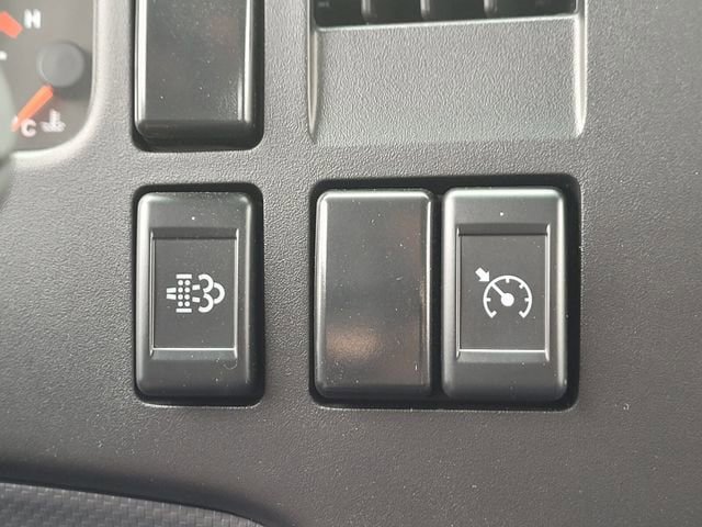 New 2024 Chevrolet Low Cab Forward 5500XD RWD image 11