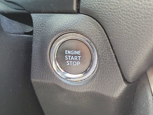 Used 2021 Toyota RAV4 XLE FWD image 23