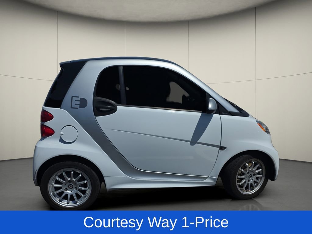 Used 2013 smart fortwo electric drive RWD image 10