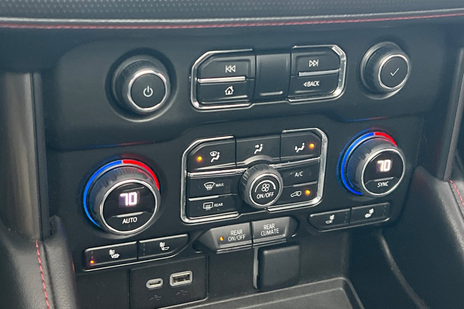 Used 2022 Chevrolet Tahoe RST w/ Sport Performance Package image 18