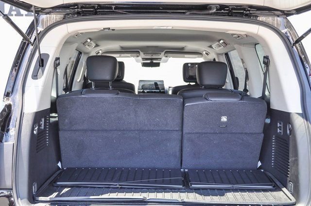 Used 2023 Nissan Armada Platinum w/ Captain's Chairs Package image 24