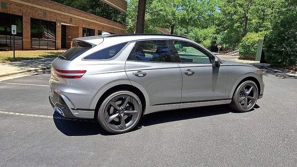 New 2026 Genesis GV70 3.5T Sport Prestige AWD/4WD image 4