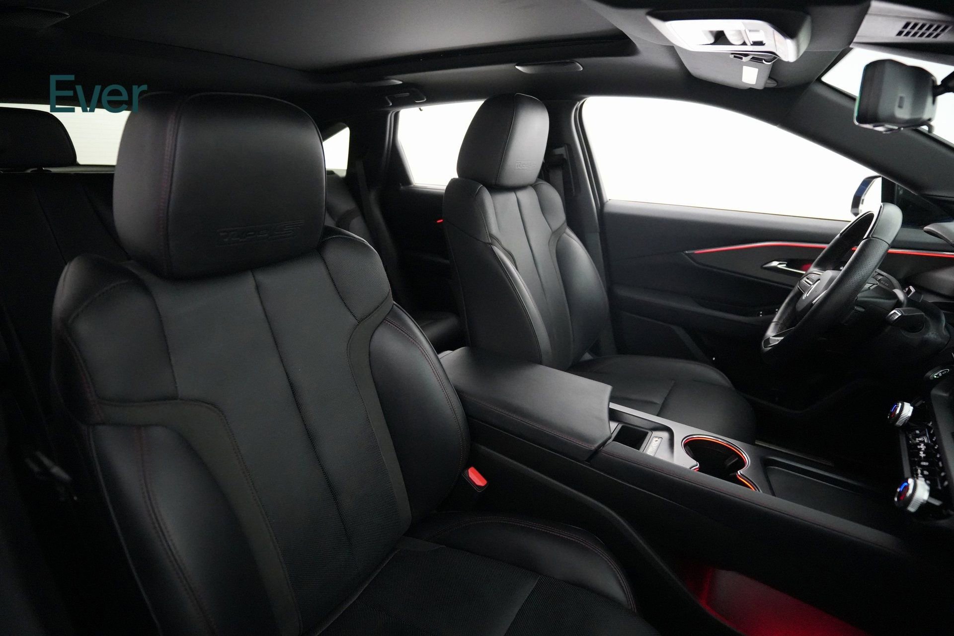 Used 2024 Acura ZDX Type S image 8