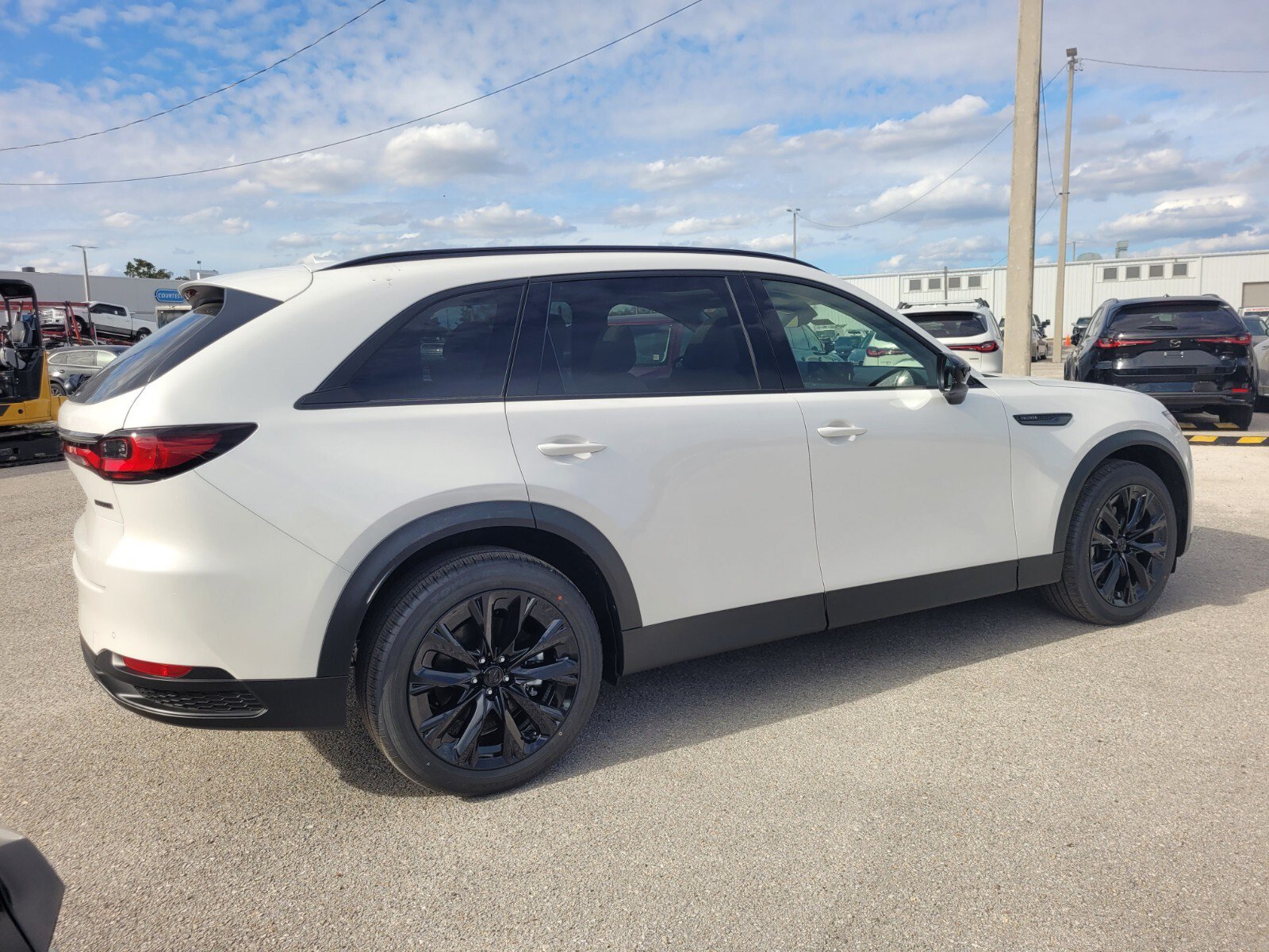 New 2026 MAZDA CX-90 3.3 Turbo w/ Premium Sport Pkg AWD/4WD image 15