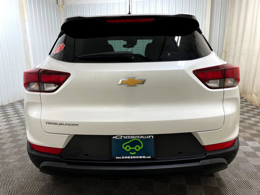 Certified 2024 Chevrolet TrailBlazer LS w/ LS Convenience Package FWD image 15