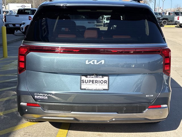 Used 2026 Kia Carnival SX image 4