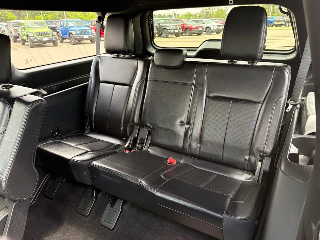 Used 2021 Ford Expedition Max XLT AWD/4WD image 15