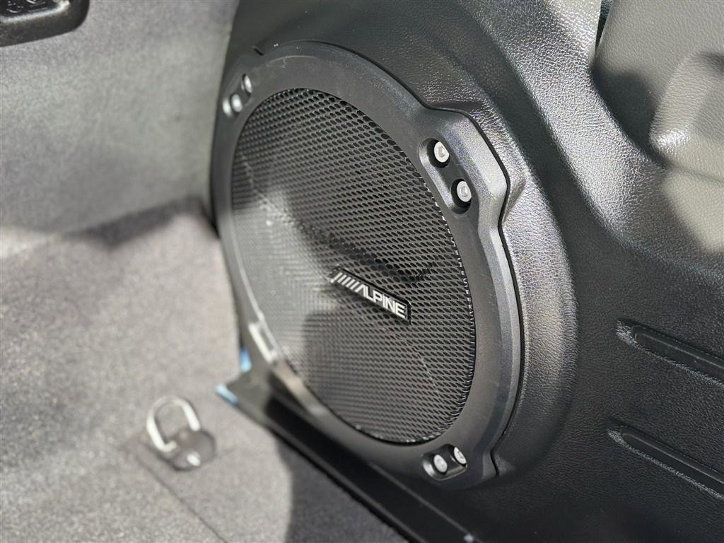 Used 2023 Jeep Wrangler Sahara w/ Cold Weather Group image 19