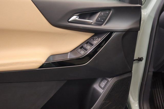 New 2026 Chevrolet Equinox ACTIV w/ Convenience Package III image 7