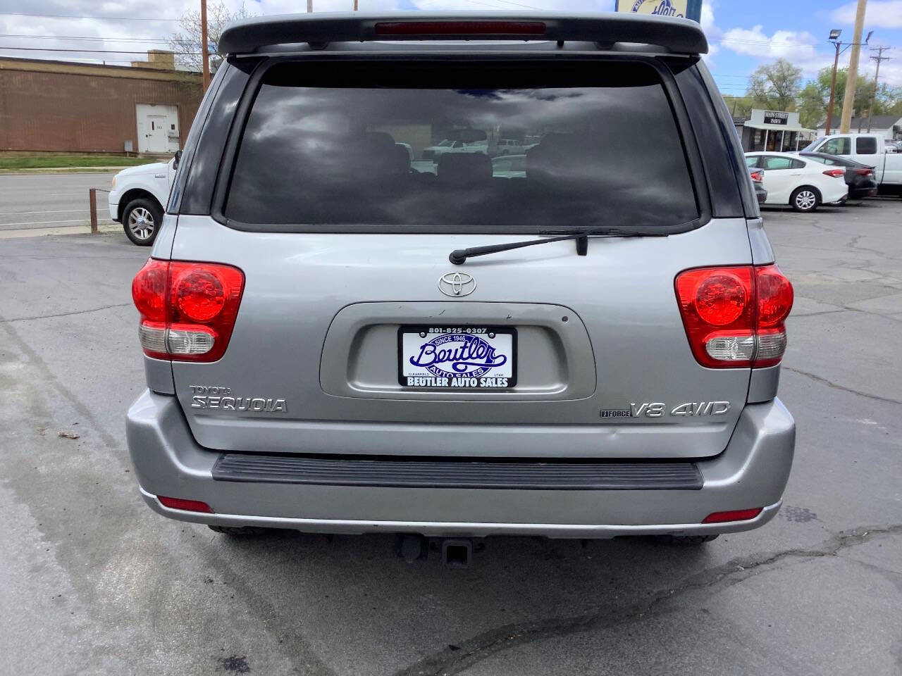 Used 2006 Toyota Sequoia Limited image 9