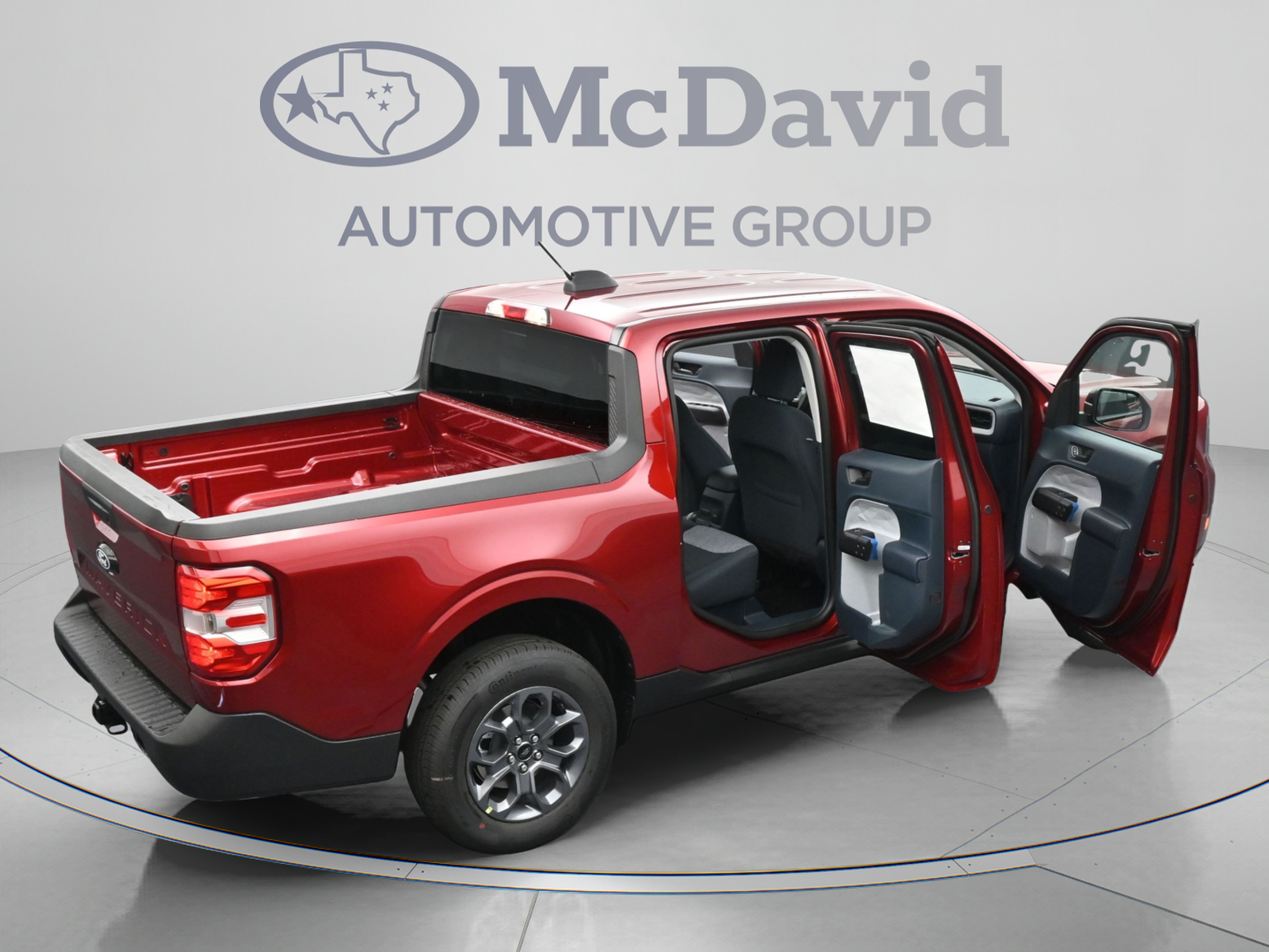 New 2026 Ford Maverick XLT w/ XLT Luxury Package FWD image 31
