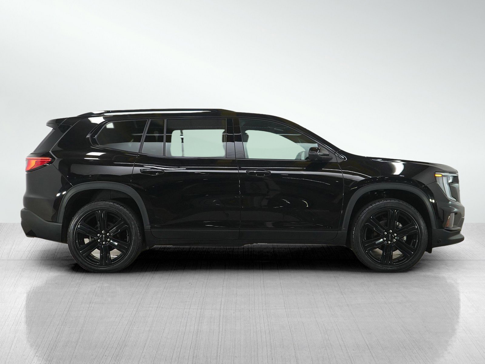Used 2025 GMC Acadia Elevation w/ Elevation Premium Package AWD/4WD image 6
