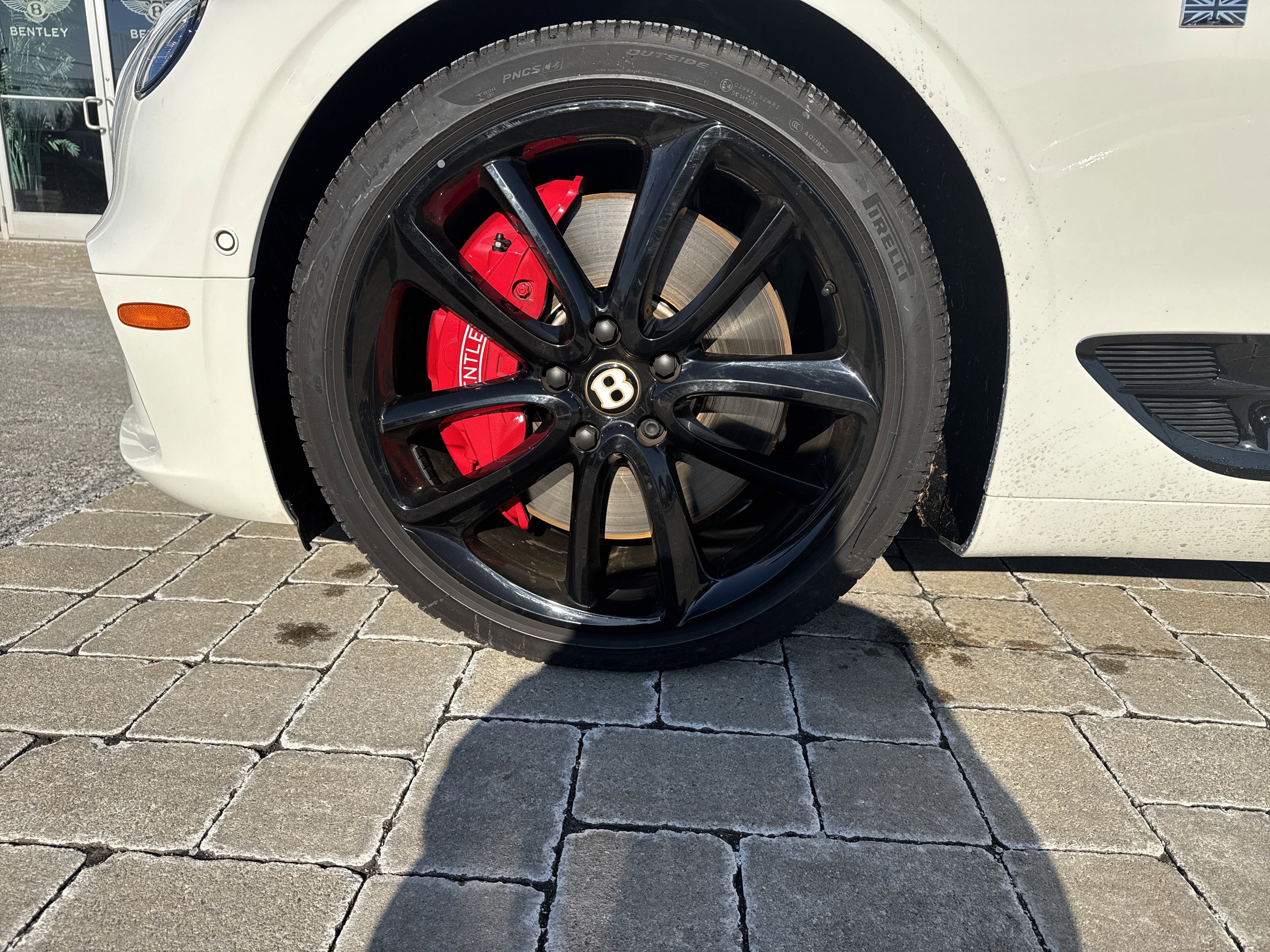 Used 2020 Bentley Continental GT image 6