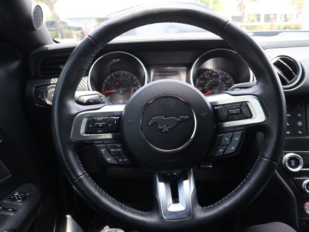 Used 2022 Ford Mustang Coupe RWD image 30