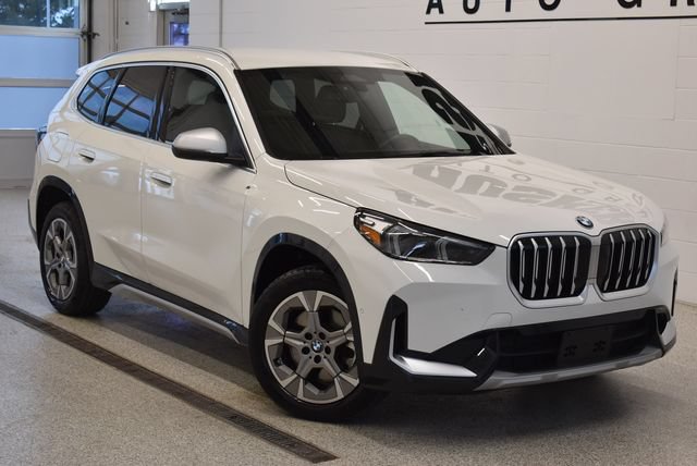 Used 2023 BMW X1 xDrive28i w/ Convenience Package