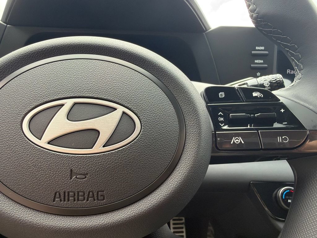 New 2026 Hyundai Elantra Sport FWD image 28