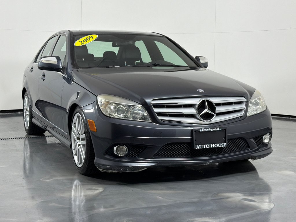 Used 2009 Mercedes-Benz C 300 4MATIC Sedan image 3
