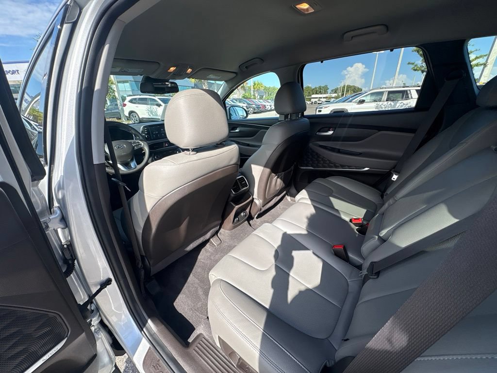 Used 2020 Hyundai Santa Fe SEL w/ Convenience Package FWD image 15