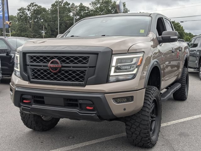 Used 2023 Nissan Titan PRO-4X w/ Pro-4x Convenience Package AWD/4WD image 7