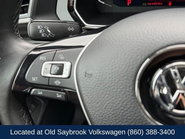Used 2019 Volkswagen Jetta SEL w/ Cold Weather Package FWD image 38