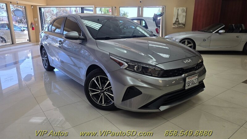 Used 2016 Kia Forte LX FWD image 3