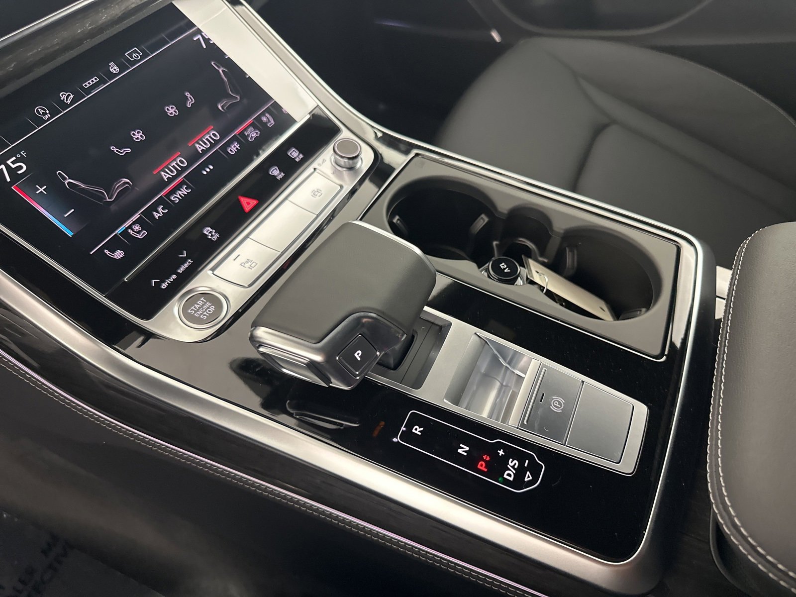 New 2026 Audi Q8 Premium Plus image 22