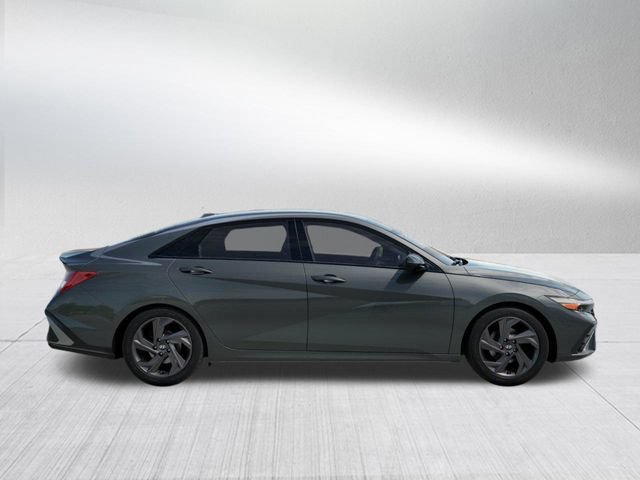 New 2026 Hyundai Elantra Sport FWD image 8