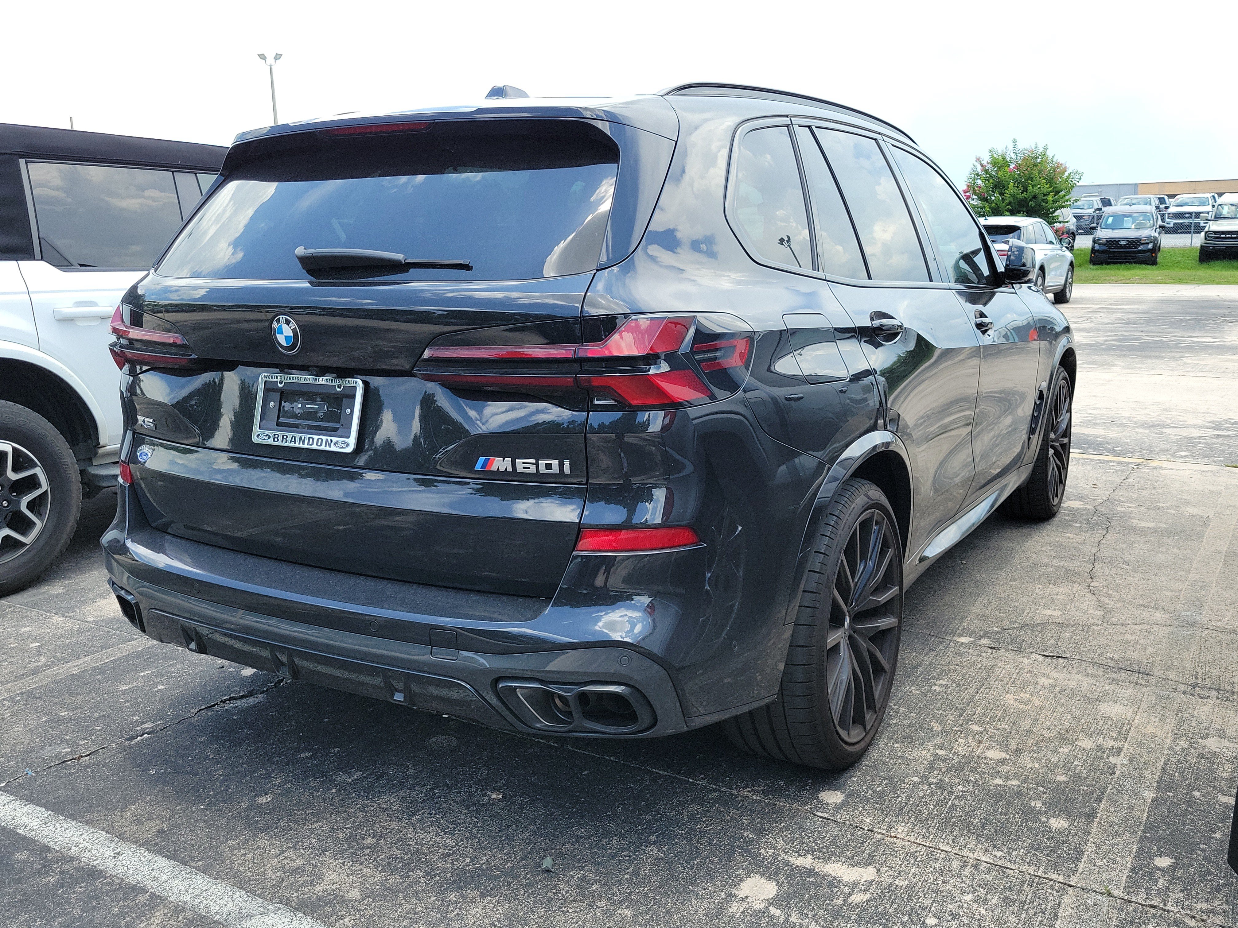 Used 2026 BMW X5 M60i AWD/4WD image 5