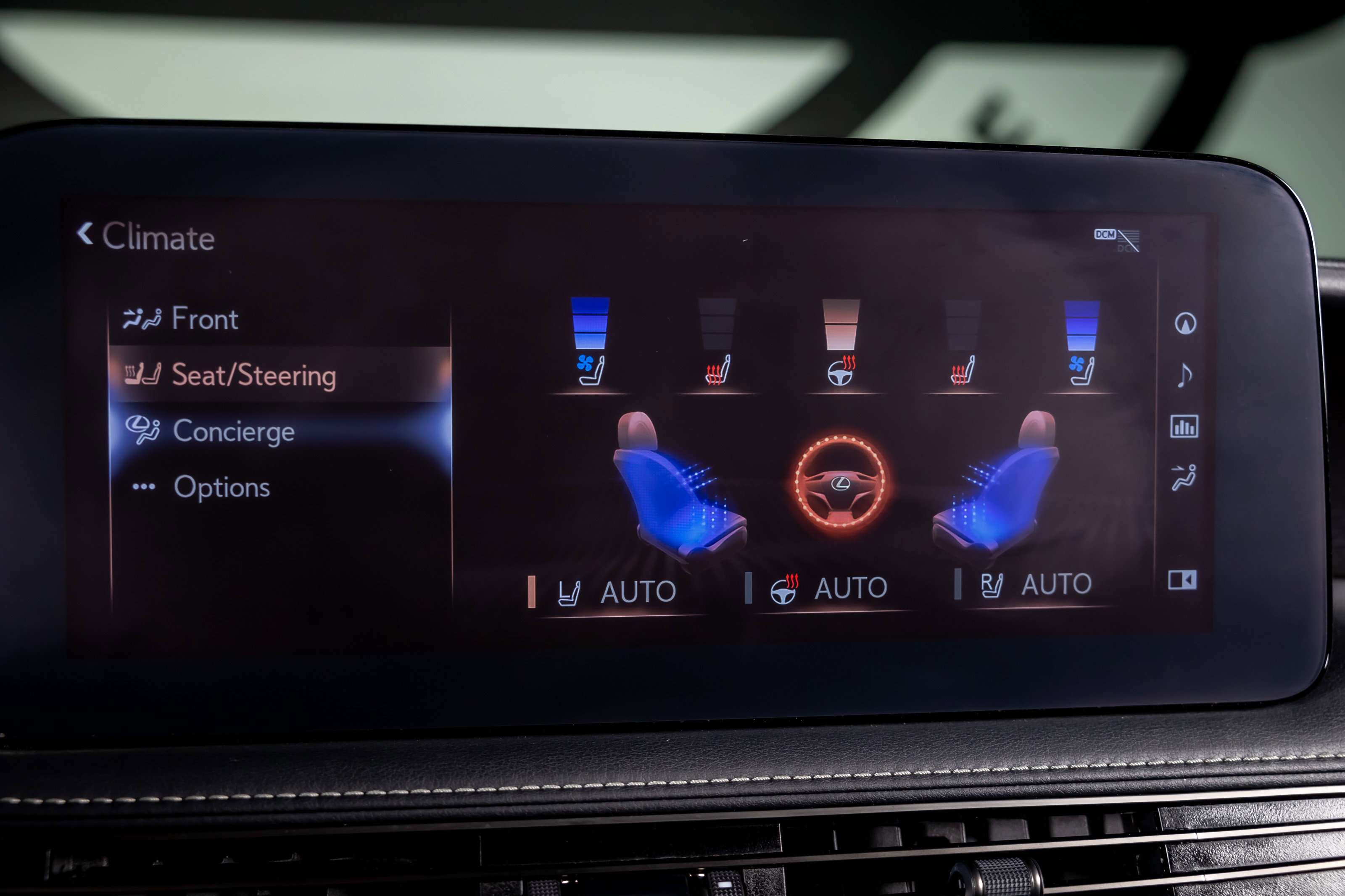 Used 2021 Lexus LS 500 w/ Accessory Package (Z2) RWD image 17