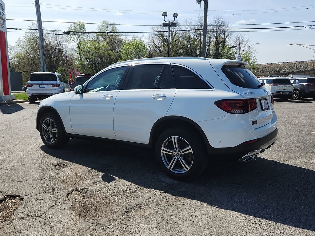 Used 2021 Mercedes-Benz GLC 300 4MATIC image 4