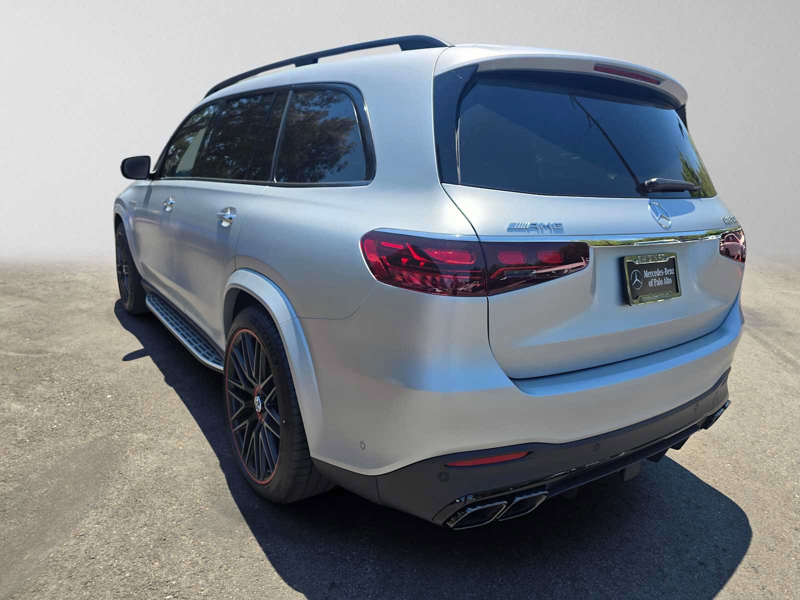 New 2026 Mercedes-Benz GLS 63 AMG 4MATIC image 5
