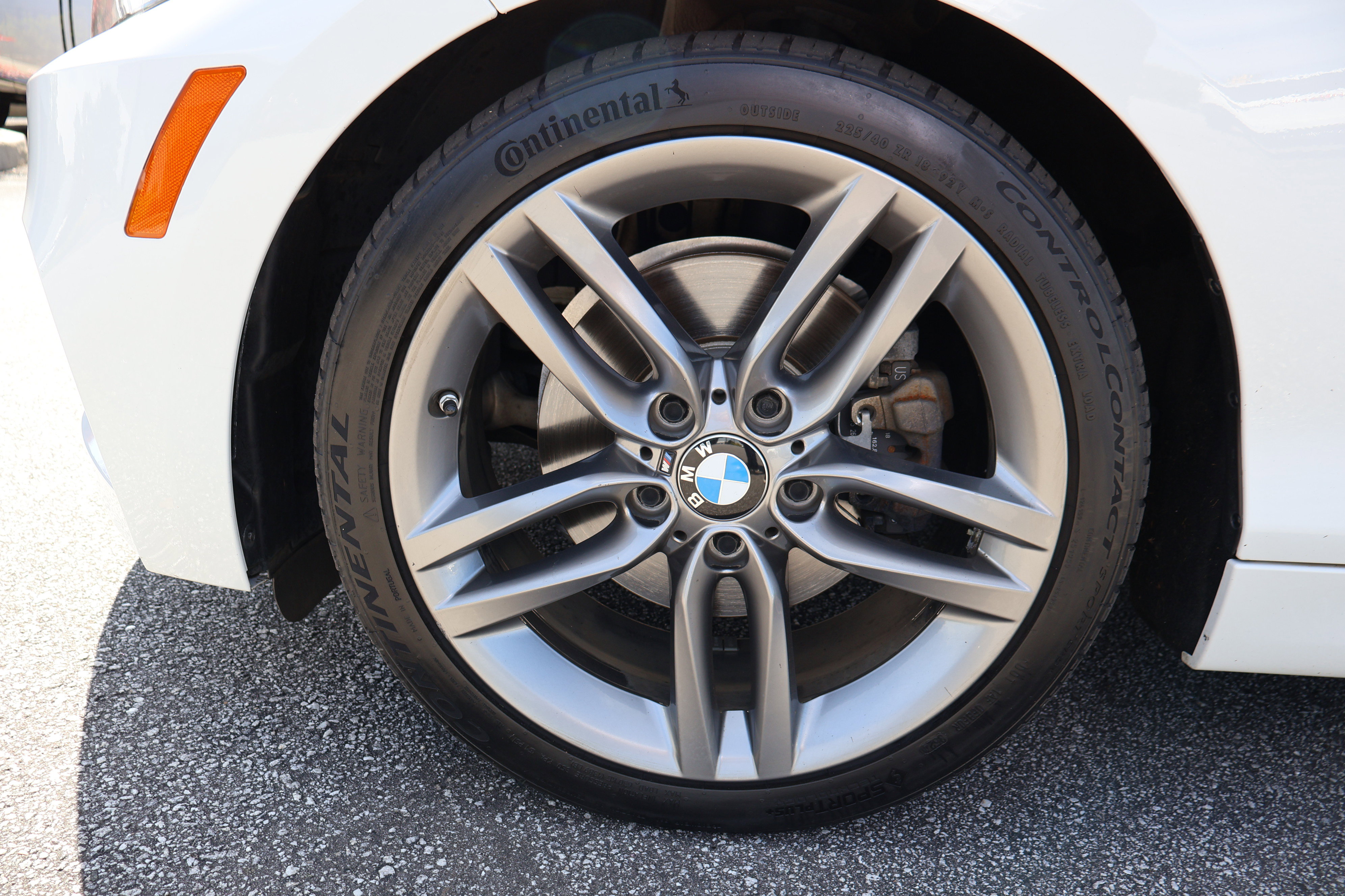 Used 2019 BMW 230i Convertible w/ M Sport Package RWD image 14