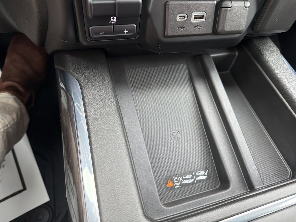 Certified 2022 Chevrolet Silverado 1500 LTZ image 23