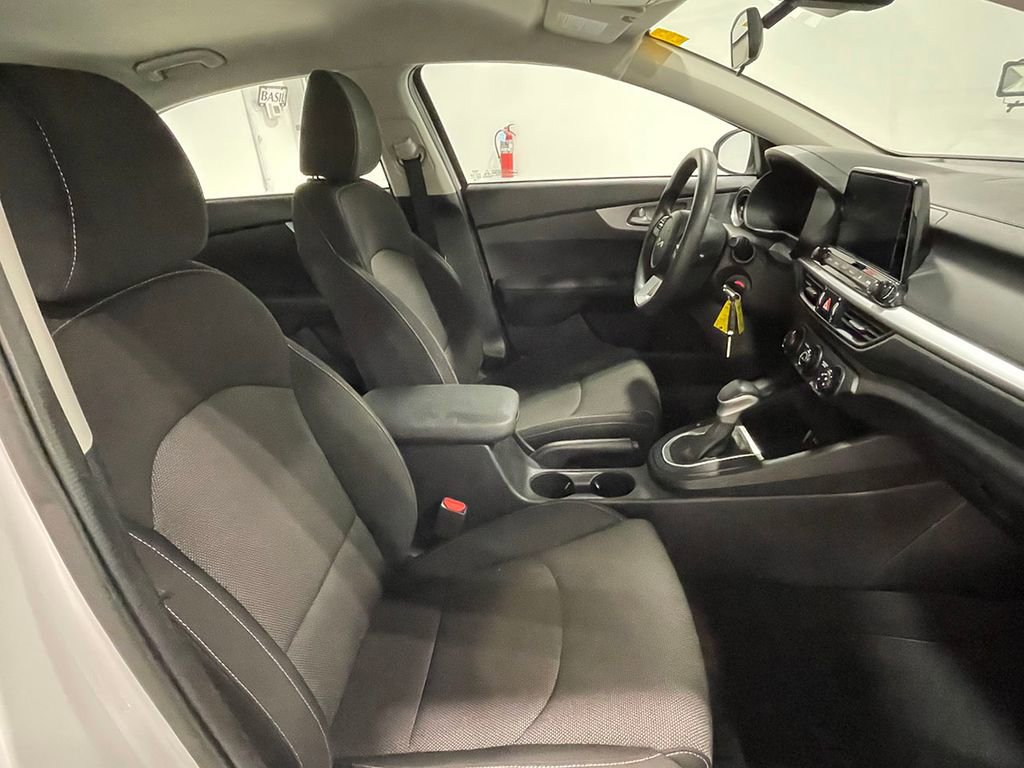 Used 2023 Kia Forte LXS image 25