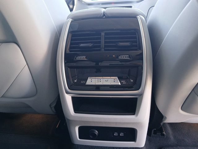 Certified 2026 BMW XM Label Red AWD/4WD image 15