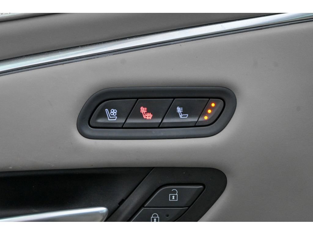 Used 2023 Cadillac Escalade Premium Luxury Platinum image 37