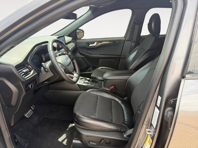 Used 2023 Ford Escape ST-Line AWD/4WD image 9