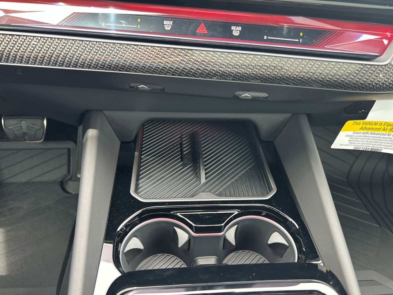 Used 2026 BMW 550e xDrive image 35