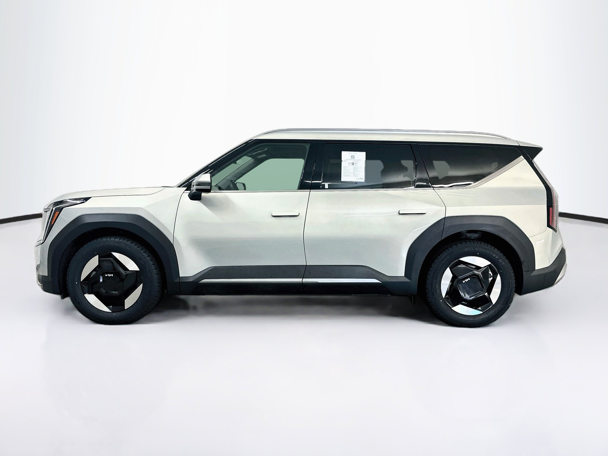 Used 2024 Kia EV9 Wind AWD/4WD image 4