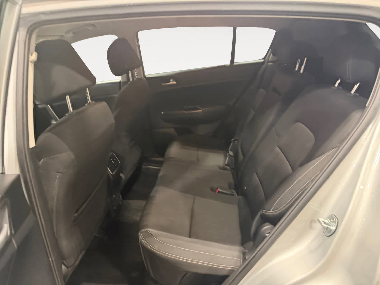 Used 2021 Kia Sportage LX FWD image 14