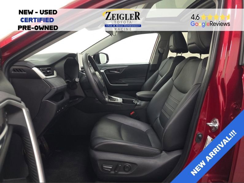 Used 2025 Toyota RAV4 XLE Premium w/ Weather Package AWD/4WD image 9