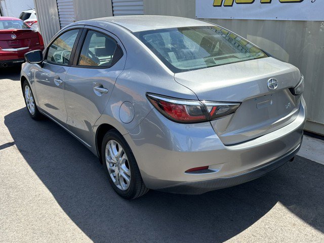 Used 2016 Scion iA FWD image 2