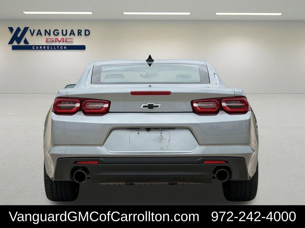 Used 2023 Chevrolet Camaro LT RWD image 8