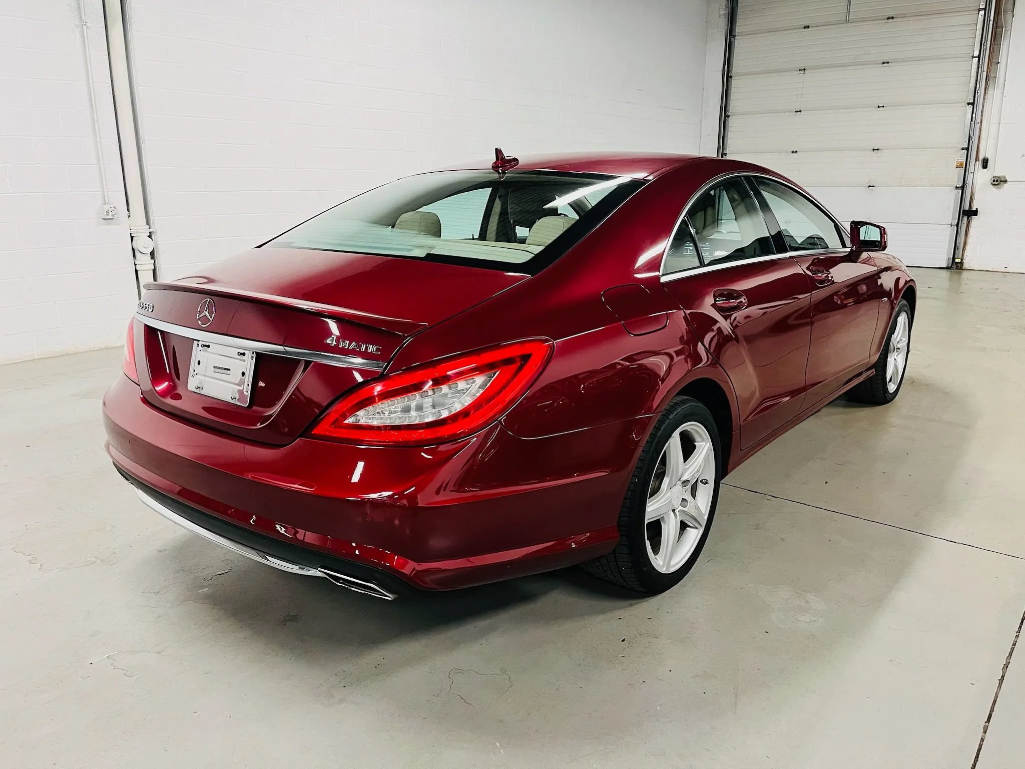 Used 2012 Mercedes-Benz CLS 550 4MATIC image 8