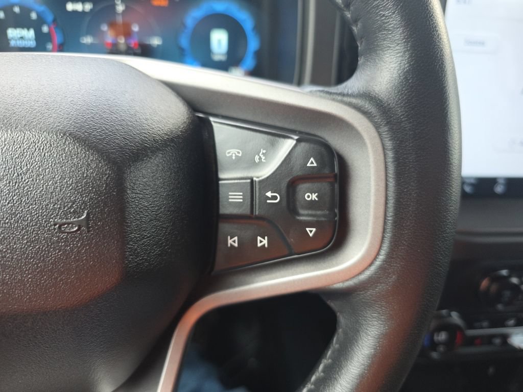 Used 2025 Ford Bronco Badlands AWD/4WD image 9