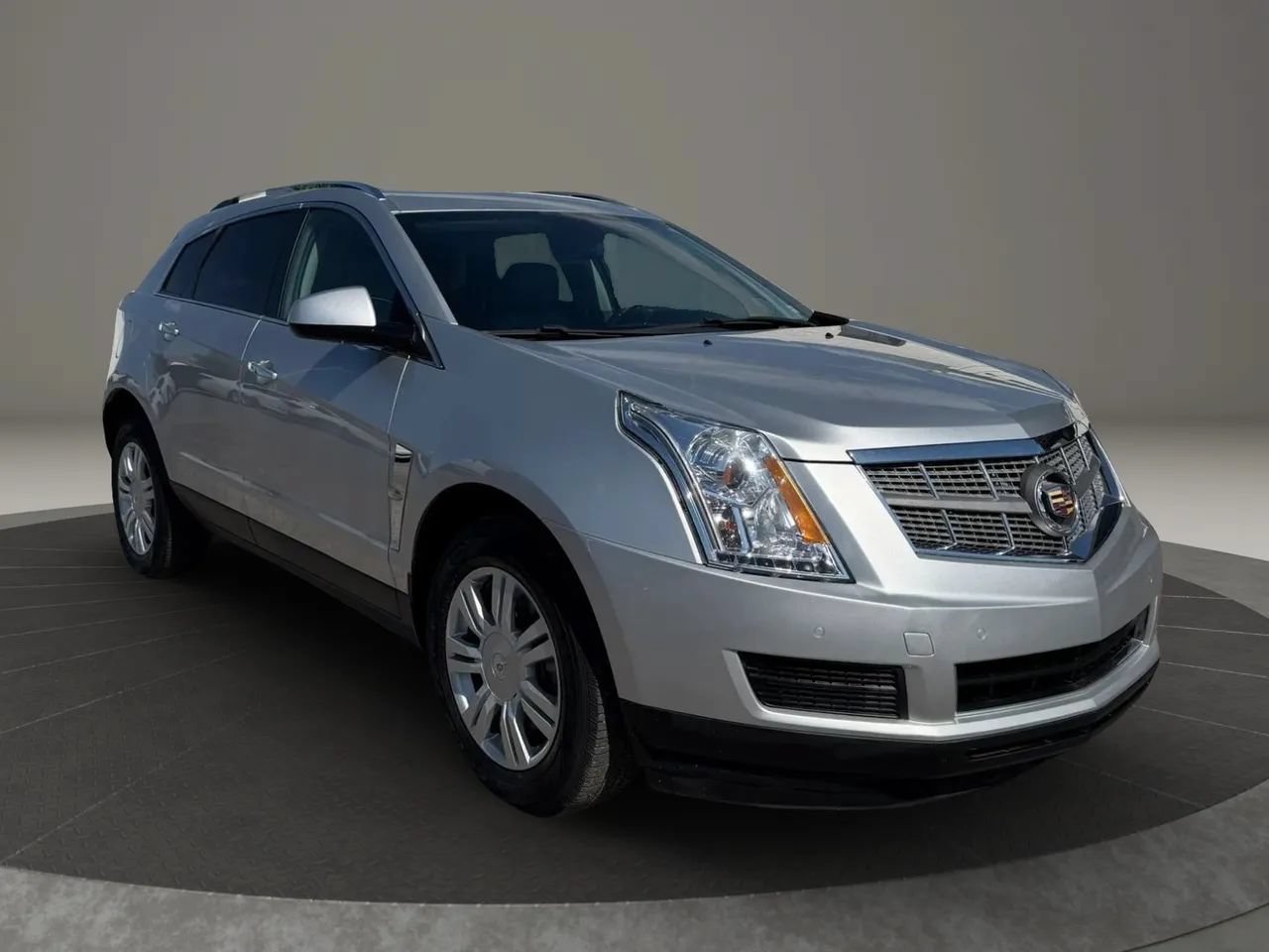 Used 2011 Cadillac SRX Luxury FWD image 4